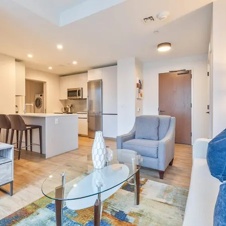 Luxury Apt Heart Of Seaport